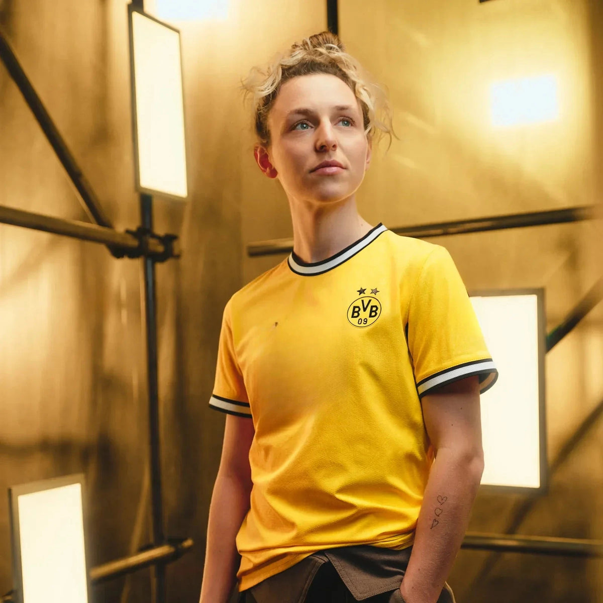 Jersey Borussia Dortmund Womens Home 26/27