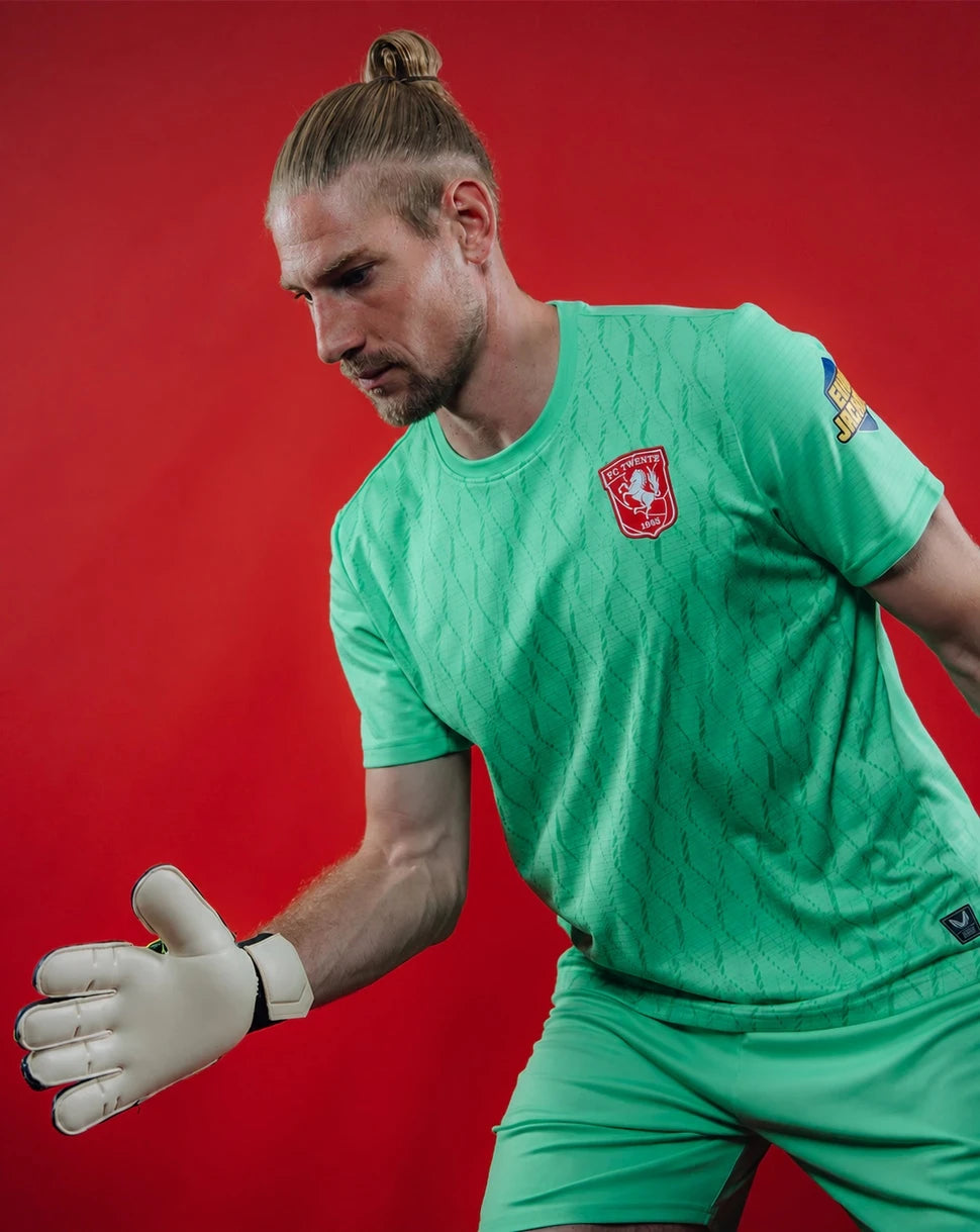 Jersey Twente Goalkeeper Home 25/26