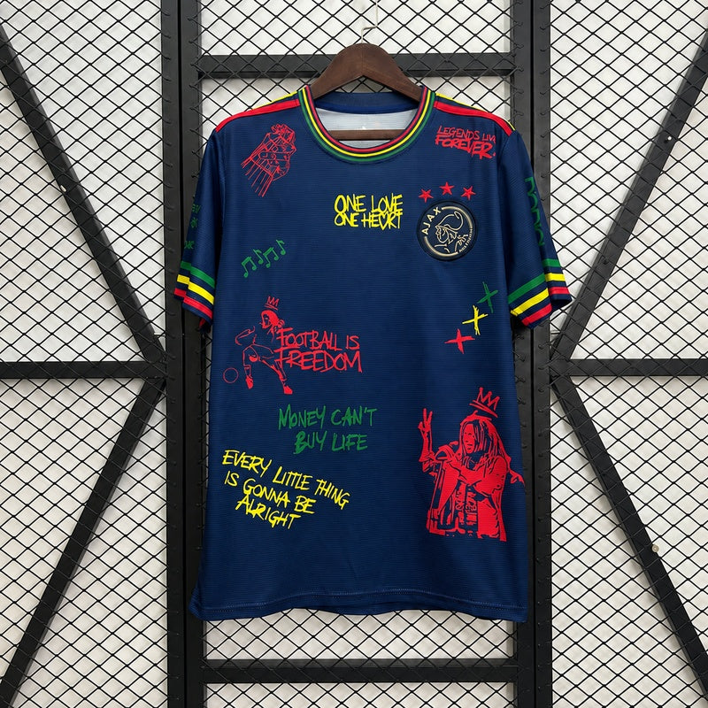25∕26 Ajax Special Edition