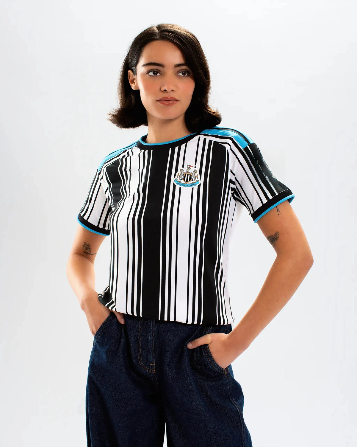 Jersey Newcastle Womens Home 26/27