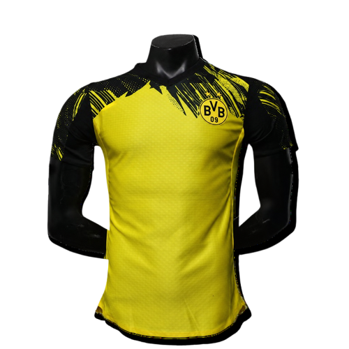 Borussia Dortmund 25/26 player home jersey in yellow black with Puma