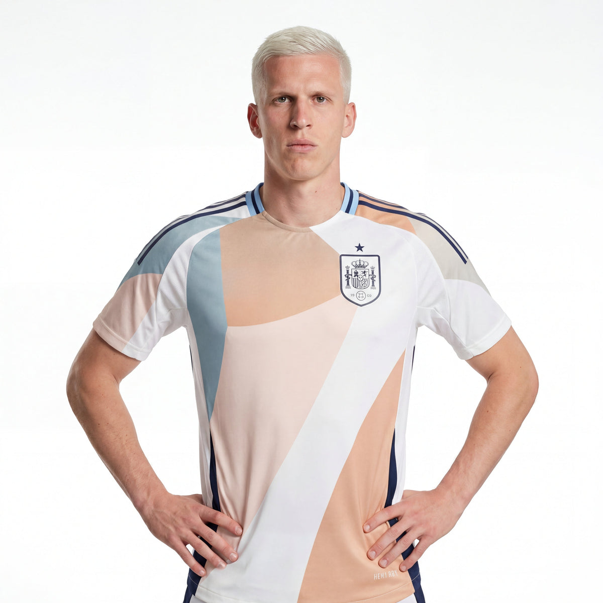Jersey Spain 25/26 player away: white peach blue geometric England jersey